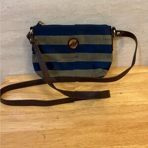 Tommy Hilfiger Navy and Green Crossbody Bag